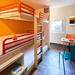Hotelf1 Mulhouse Bale Aeroport Hotel *