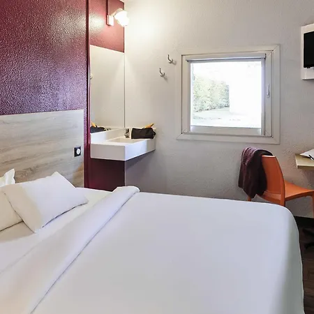 Hotelf1 Mulhouse Bale Aeroport * Saint-Louis (Haut-Rhin)