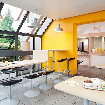 Hotelf1 Mulhouse Bale Aeroport * Saint-Louis (Haut-Rhin)