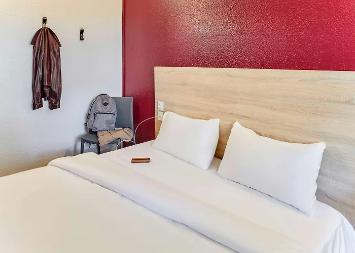 Hotel Hotelf1 Mulhouse Bale Aeroport *