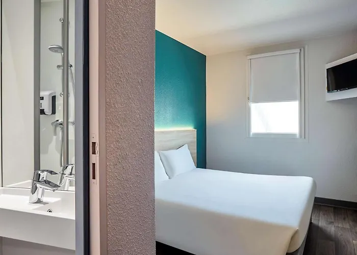 Hotelf1 Mulhouse Bale Aeroport Hotell Saint-Louis (Haut-Rhin)